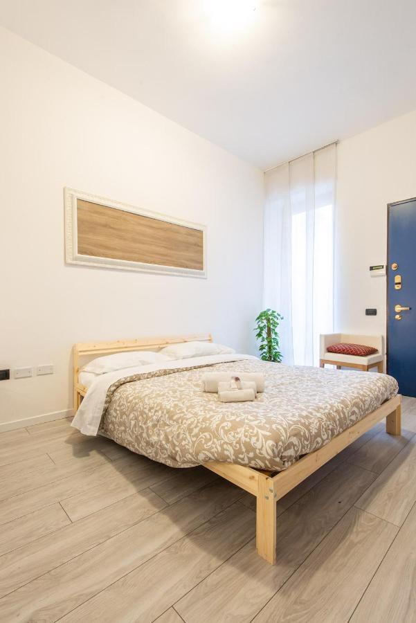Central Guest House Milano Eksteriør billede